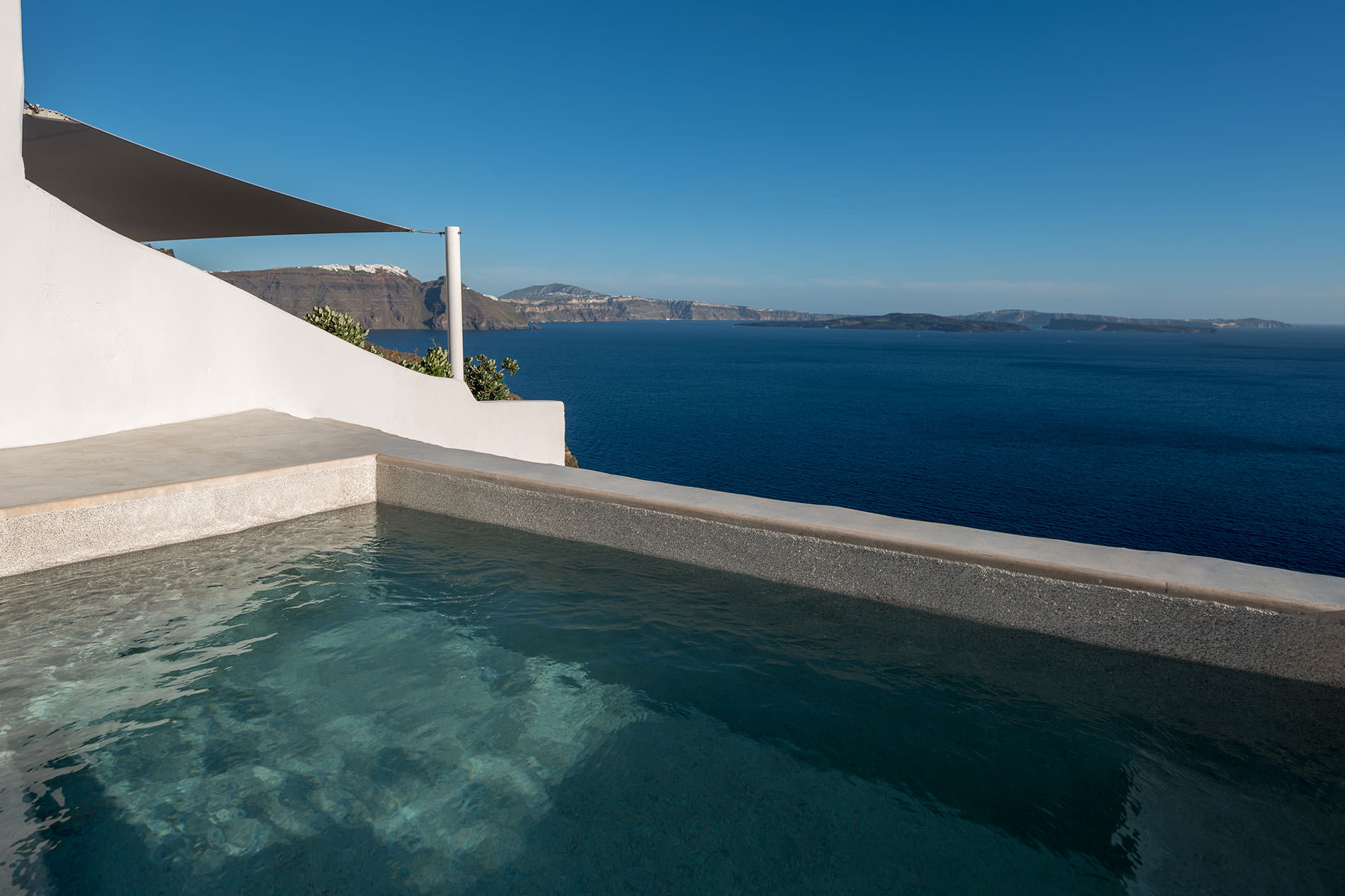 Romantic Santorini Hotel: Skyfall Luxury Suites | Gallery posted by  vickirutwind | Lemon8